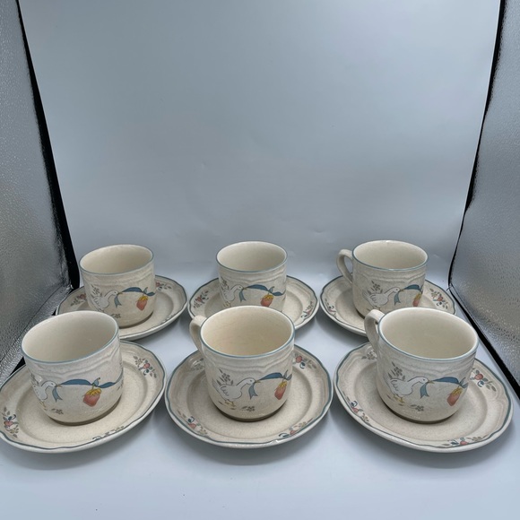 International China Mermalade Kitchen Vintage International China